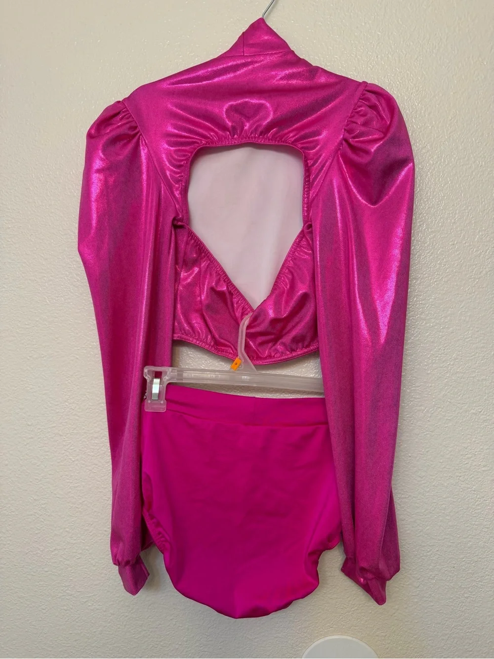Kelle dance jazz acro solo costume 2 piece hot pink metallic SA-Small adult